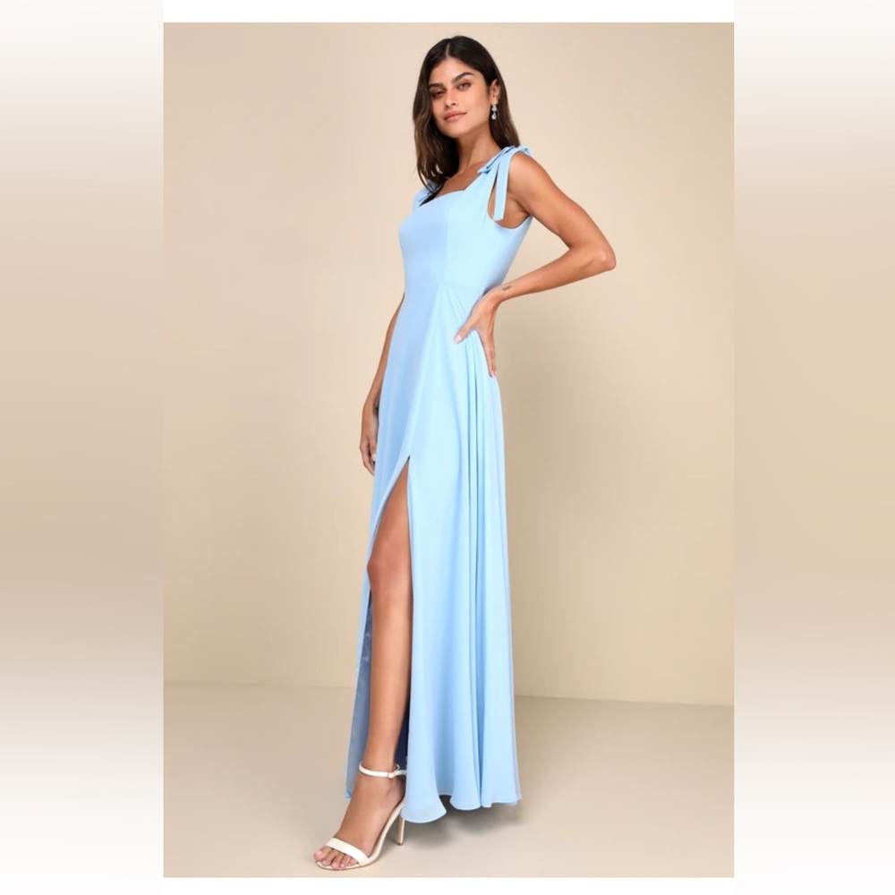 Lulus Love Me Forever Light Blue Tie-Strap Square Neck Maxi Dress size M